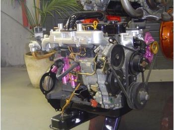 Nissan Motor Nissan TD-27-T - Motor en onderdelen