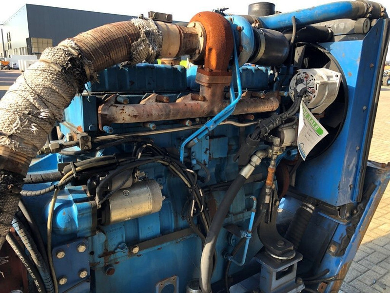 Motor Sisu Valmet Diesel 74.234 ETA 181 HP diesel enine with ZF gearbox: afbeelding 15