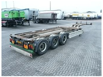 RENDERS WITH SLIDING TABLE - Containertransporter/ Wissellaadbak oplegger