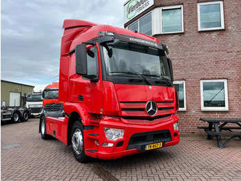 Trekker MERCEDES-BENZ Actros 1836