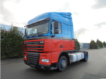 Trekker DAF XF 105-410 LOWDECK