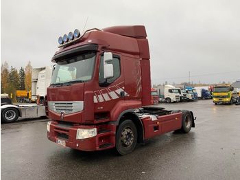 Trekker RENAULT Premiu 440 4x2