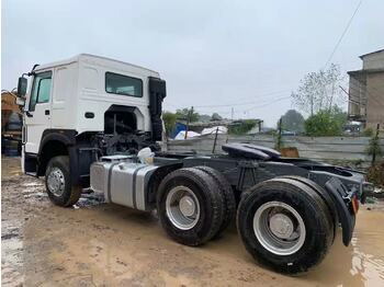 Trekker SINOTRUK Howo tractor unit