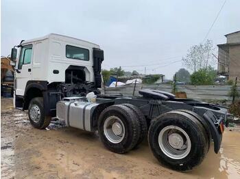 Trekker SINOTRUK Howo tractor unit: afbeelding 1