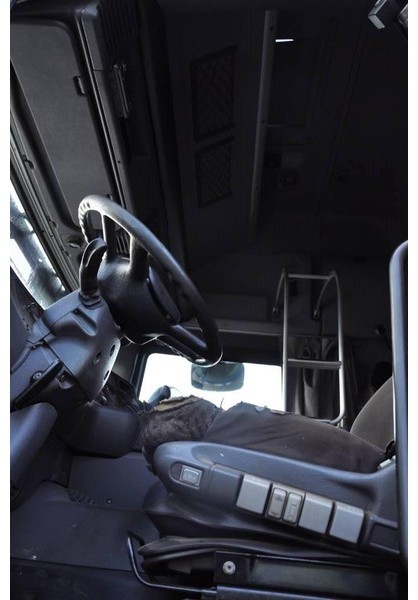 Trekker Scania R124 GB6X4NA 470: afbeelding 7