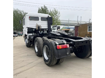 Trekker Shacman 6x4 drive 10 wheels tractor truck China used lorry: afbeelding 5