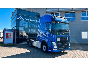 Volvo FH540-XL-ADR-Navi-Walkingfl.-IPCool-ACC-2 Tanks  - trekker