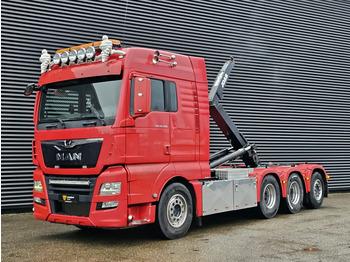 Haakarmsysteem vrachtwagen MAN TGX 35.500