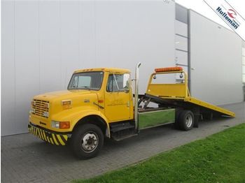 INTERNATIONAL 4700 DT 466 4X2 MANUEL CAR TRANSPO  - Autovrachtwagen vrachtwagen