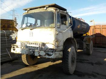 Tankwagen voor het vervoer van brandstoffen Bedford 4WD Fuel Tanker: afbeelding 1
