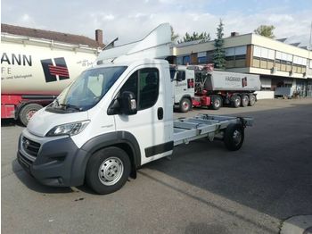 Chassis vrachtwagen Fiat Ducato Multijet 180 Chassis mittel Getriebe neu