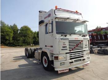 Chassis vrachtwagen Volvo VOLVO F12(6X2) GLOBETROTTER 405Hp