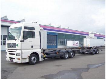 MAN LKW BDF JUMBO 26.413 FLLS 7,82 kompl zug - Containertransporter/ Wissellaadbak vrachtwagen