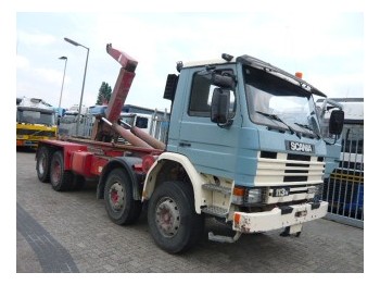 Scania 113.360 8x4 Hooksystem - Containertransporter/ Wissellaadbak vrachtwagen