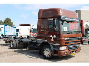 Chassis vrachtwagen DAF CF 65 220 + lift + euro 5: afbeelding 4
