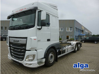 Haakarmsysteem vrachtwagen DAF XF 105.460/6x2/Abroller/Gergen GRK 21/70/AHK
