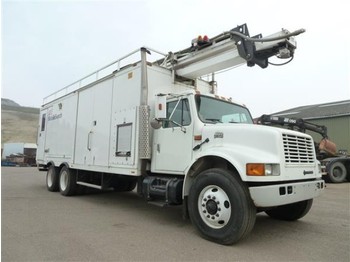 International 4900DT466E - Vrachtwagen