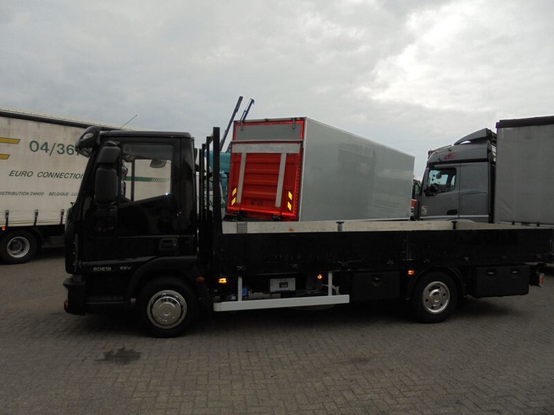 Vrachtwagen met open laadbak Iveco Eurocargo 80.18 + Euro 5 + Manual+ LOW KLM + Discounted from 16.950,-: afbeelding 10