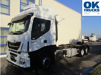 Containertransporter/ Wissellaadbak vrachtwagen Iveco Stralis AS260S42Y/FPCM: afbeelding 1