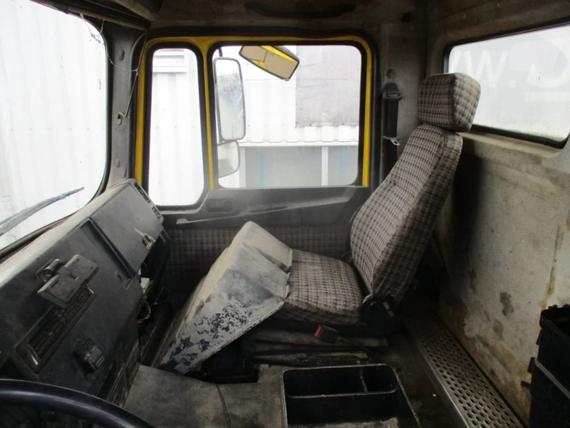 Chassis vrachtwagen MAN 35.332 , Manual , 8x4 , 6 Cylinder , Spring suspension ,: afbeelding 10