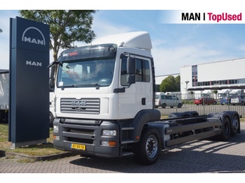 Chassis vrachtwagen MAN TGA 26.320 6X2-2 BL chassis: afbeelding 1