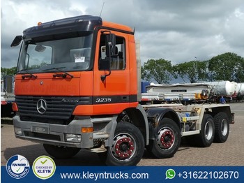 Chassis vrachtwagen Mercedes-Benz ACTROS 3235 8x4: afbeelding 1