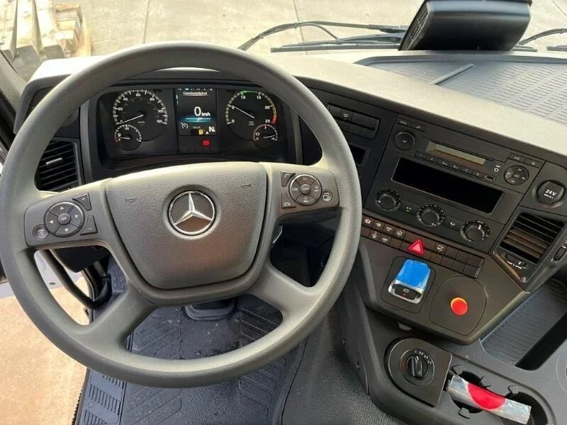 Nieuw Chassis vrachtwagen Mercedes-Benz Arocs 4040 A 6x6 Chassis Cabin (5 units): afbeelding 15