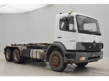 Haakarmsysteem vrachtwagen Mercedes-Benz Atego 2628 - 6x4: afbeelding 3
