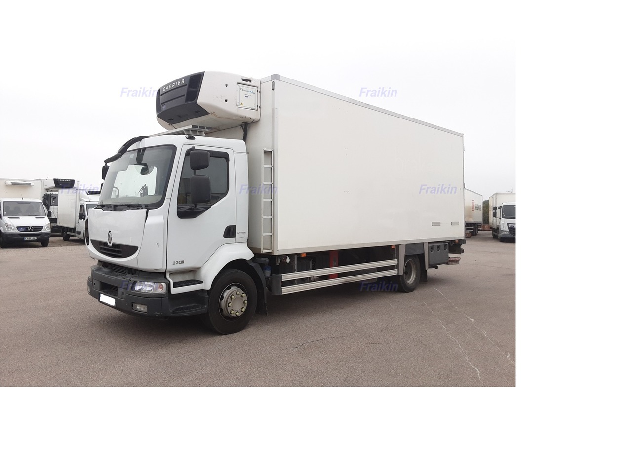 Koelwagen vrachtwagen voor het vervoer van voedsel RENAULT MIDLUM FRIGO MIDLUM 220.14 BITEMPERATURA: afbeelding 2
