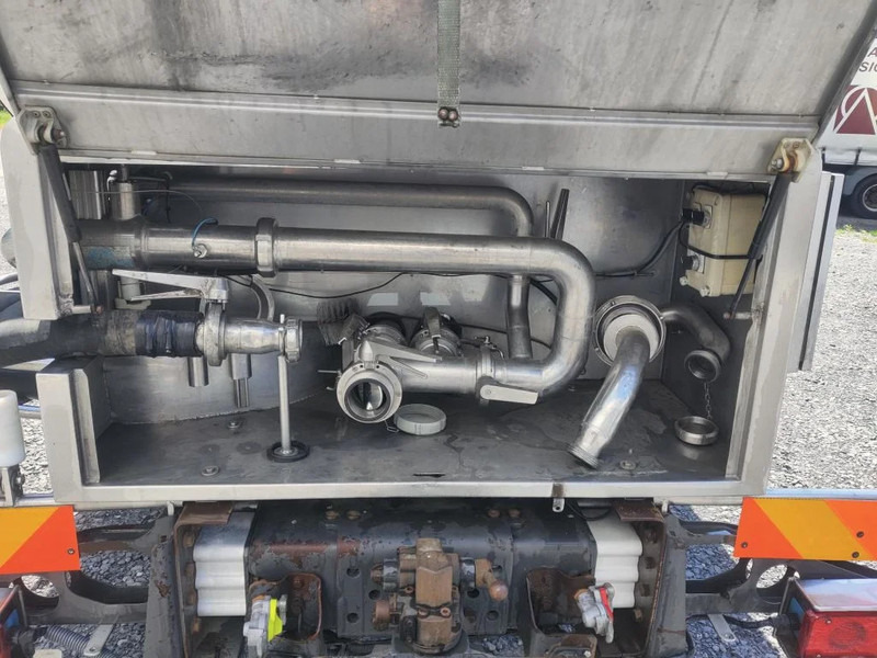 Tankwagen voor het vervoer van melk Renault Premium 370 DXI - ENGINE REPLACED AND NEW TURBO - VOITH RETARDER - ETA 15000L: afbeelding 14