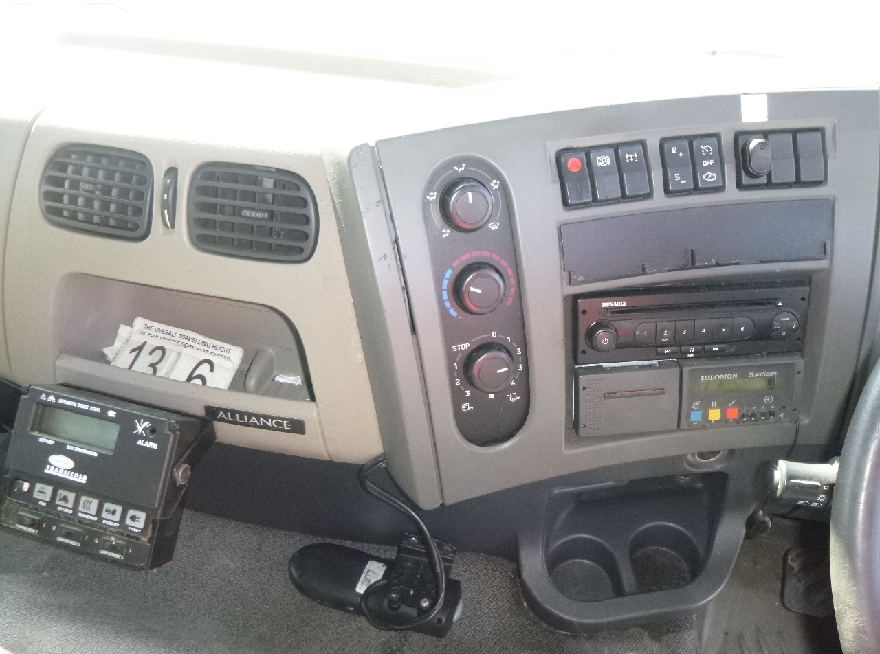 Koelwagen vrachtwagen Renault Premium 370 dxi 6x2 RHD Carrier Supra 950 MT frigo: afbeelding 9