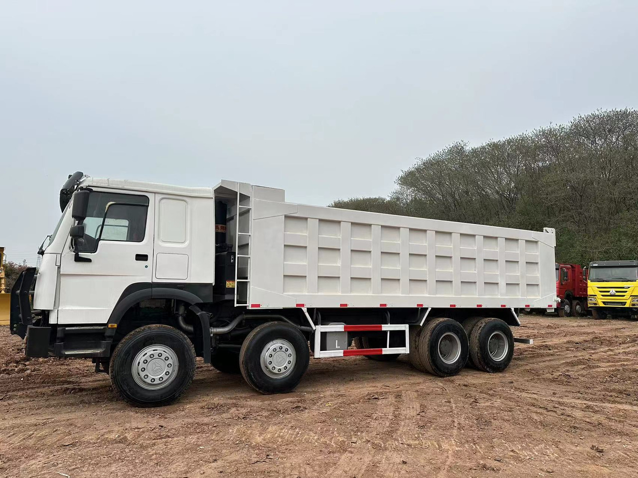 Leasing SINOTRUK HOWO 371 with Bumper SINOTRUK HOWO 371 with Bumper: afbeelding 5