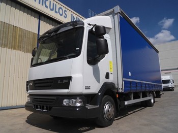 Schuifzeilen vrachtwagen DAF LF 45.220
