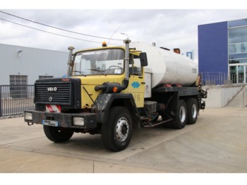 Tank vrachtwagen Iveco 330.30 - UNIC- ASFALT-BITUMEN-GOUDRON