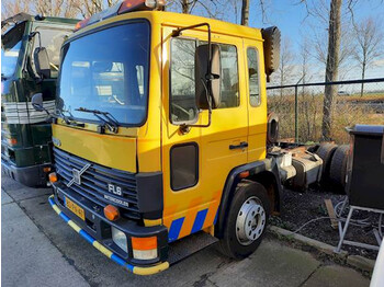 Chassis vrachtwagen Volvo FL 611: afbeelding 1