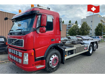 Haakarmsysteem vrachtwagen Volvo FM440.  6x2: afbeelding 1