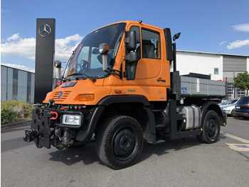 Unimog UNIMOG U300 4x4  - Vrachtwagen met open laadbak