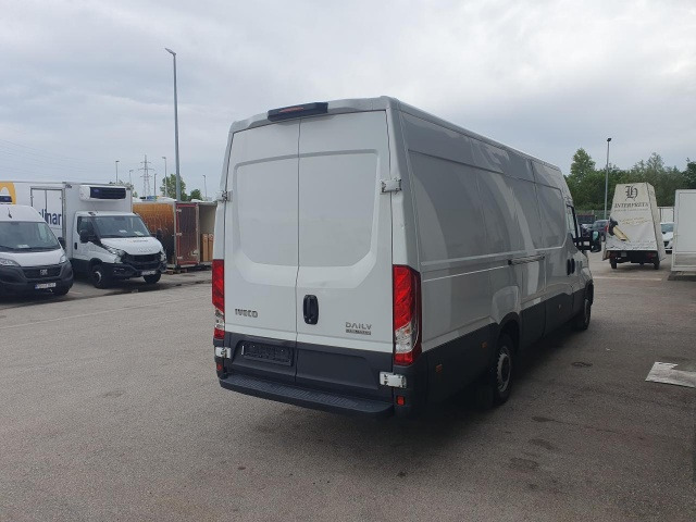 IVECO Daily 35S16A8V - Personenvervoer: afbeelding 5