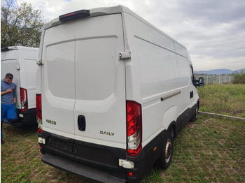 IVECO Daily 35S16V - Personenvervoer: afbeelding 3