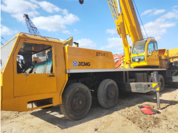 XCMG QY50K - Mobiele kraan: afbeelding 1