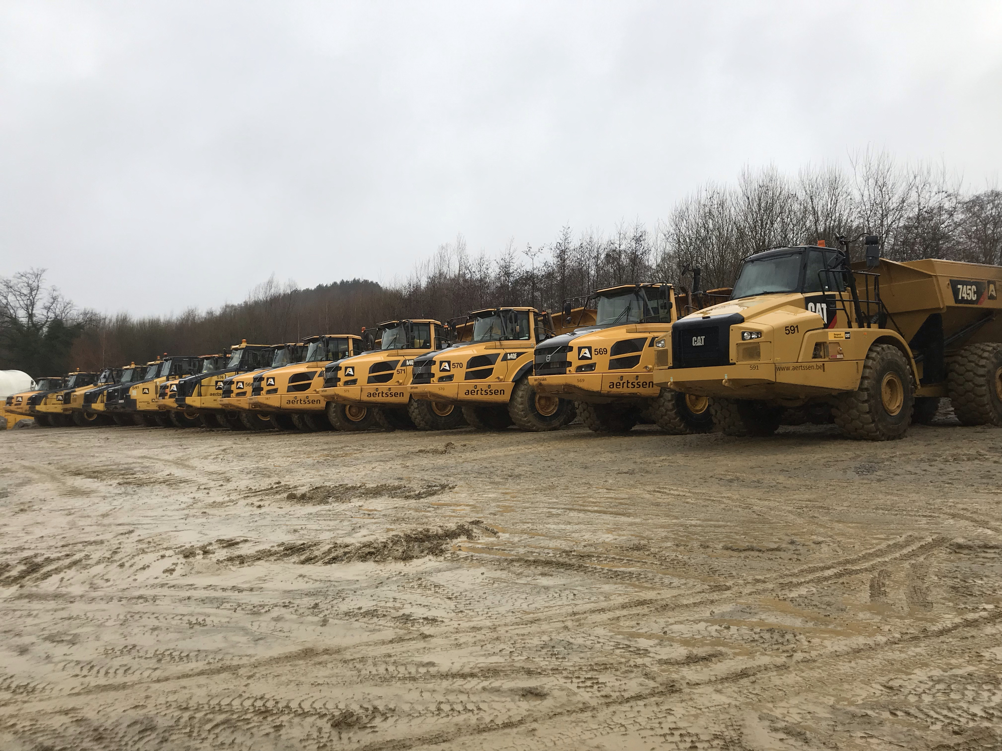 Aertssen Trading NV - Bouwmachines CATERPILLAR D6 undefined: afbeelding 4