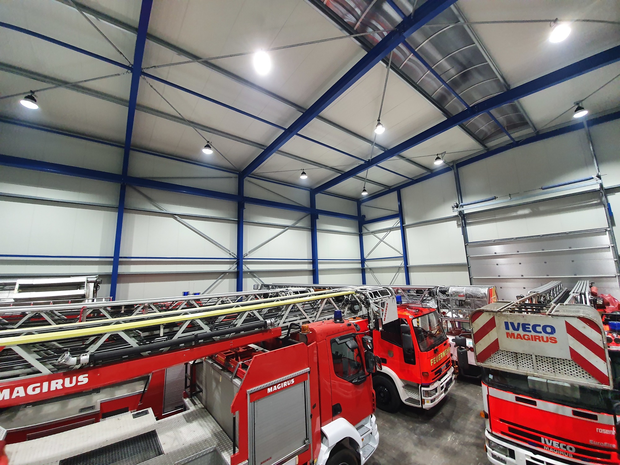 A.M. Hommeles B.V. - Vrachtwagens MERCEDES-BENZ undefined: afbeelding 1