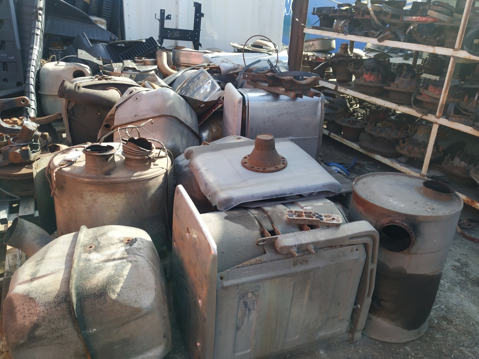 SIA ”RIMARS” - Voertuigen te koop undefined: afbeelding 32