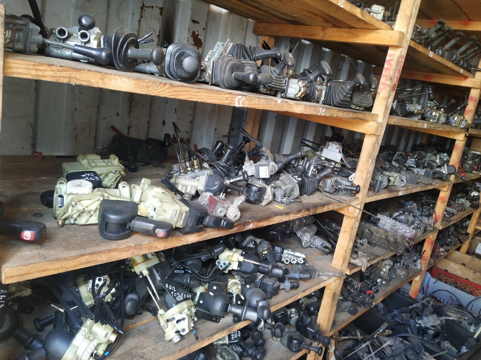 SIA ”RIMARS” - Voertuigen te koop undefined: afbeelding 26