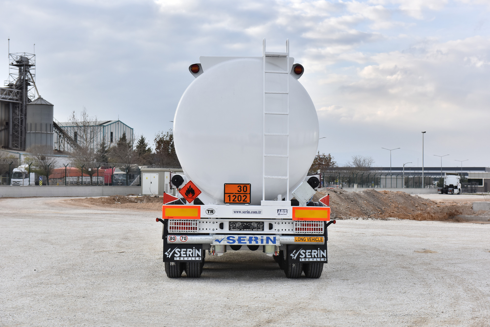 Serin Trailer undefined: afbeelding 26