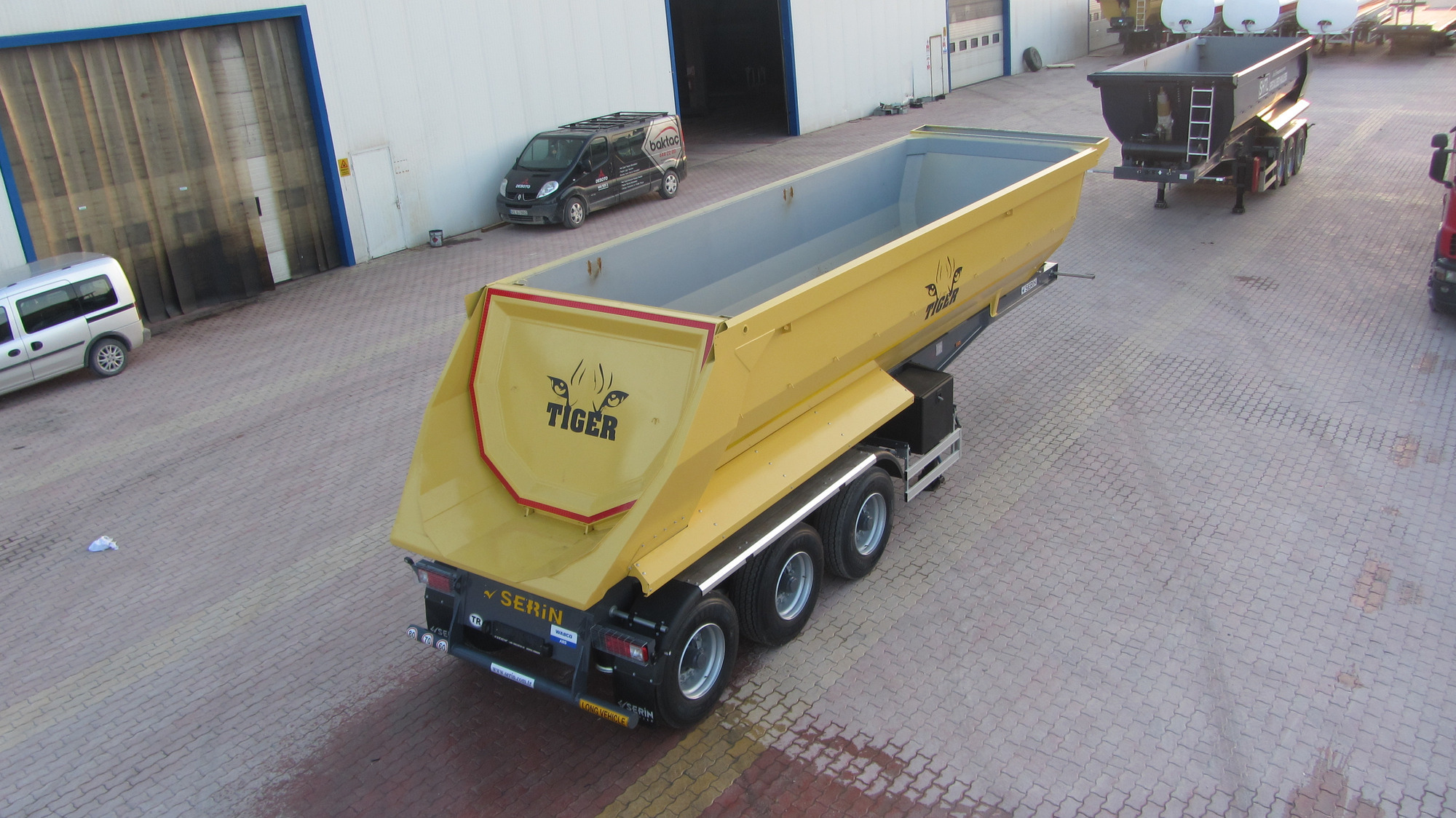 Serin Trailer undefined: afbeelding 10