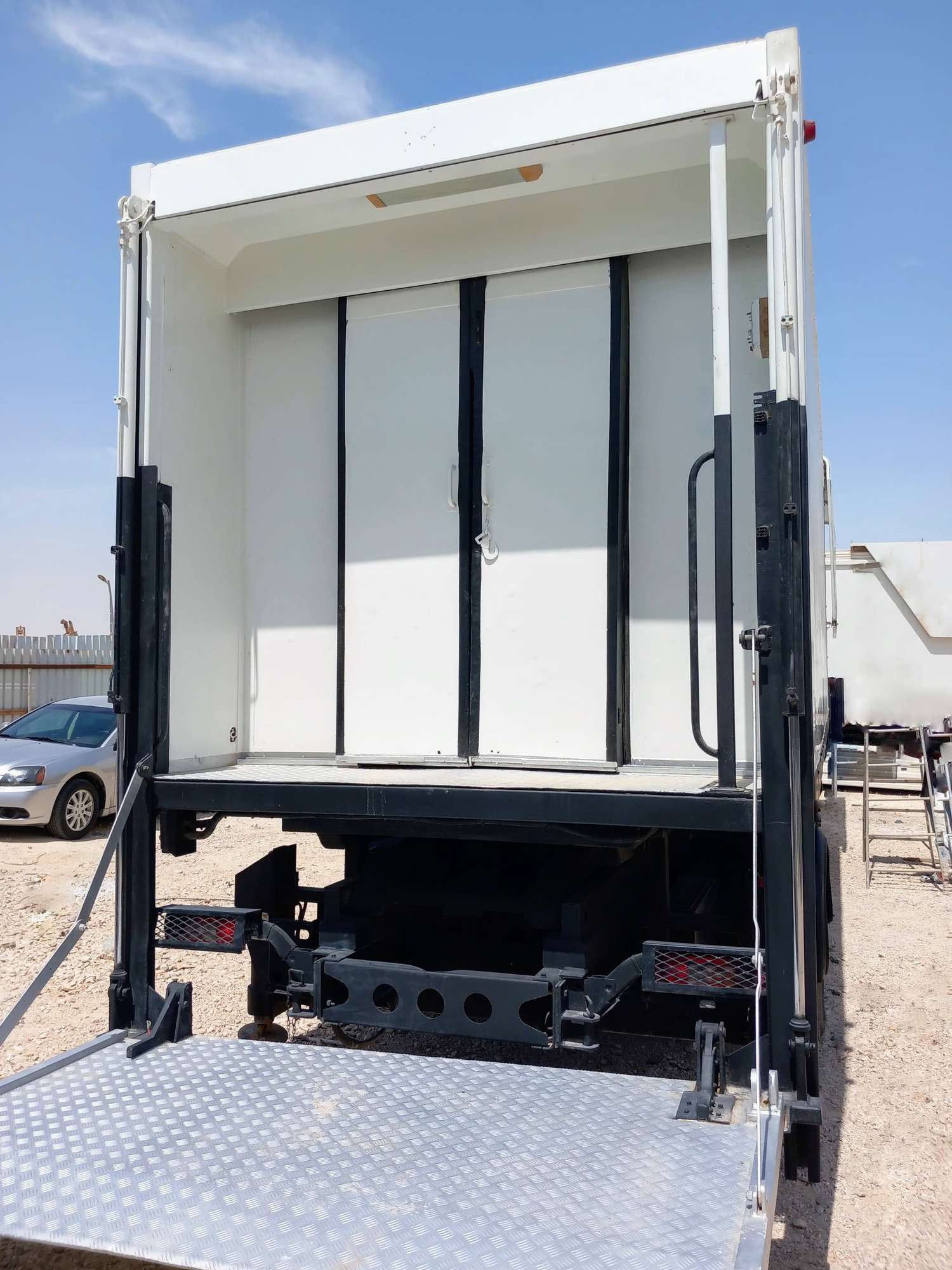 AVIACO GSE - Ground support equipment MERCEDES-BENZ - verhuur mogelijkheden, diesel undefined: afbeelding 92