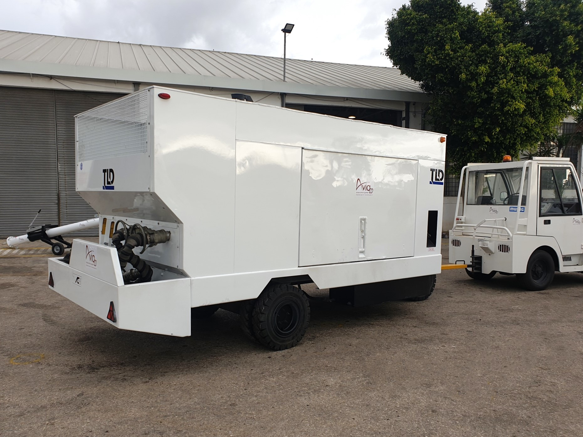 AVIACO GSE - Ground support equipment MERCEDES-BENZ - verhuur mogelijkheden, diesel undefined: afbeelding 100