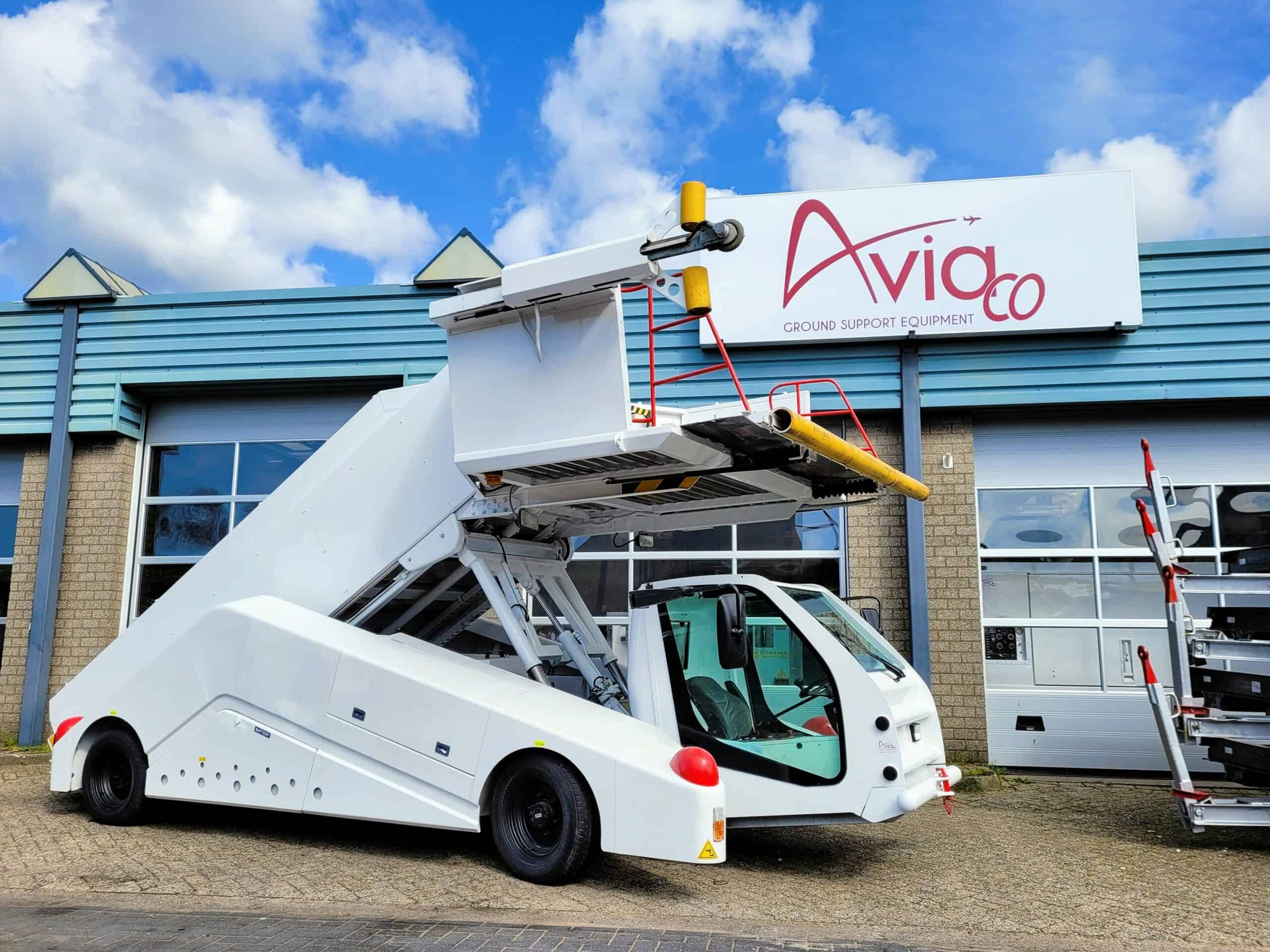 AVIACO GSE - Ground support equipment MERCEDES-BENZ - verhuur mogelijkheden, diesel undefined: afbeelding 58