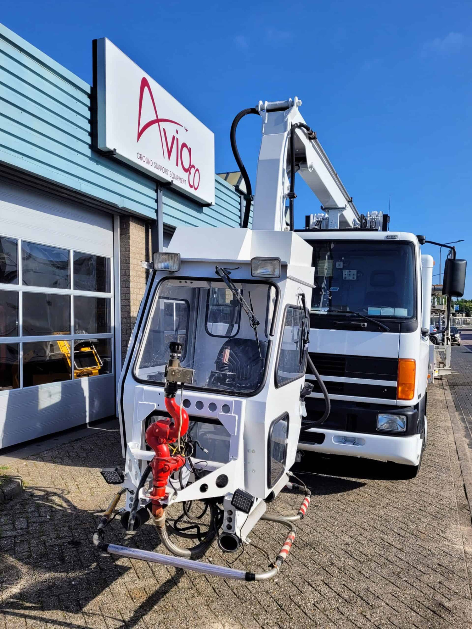 AVIACO GSE - Ground support equipment MERCEDES-BENZ - verhuur mogelijkheden, diesel undefined: afbeelding 60